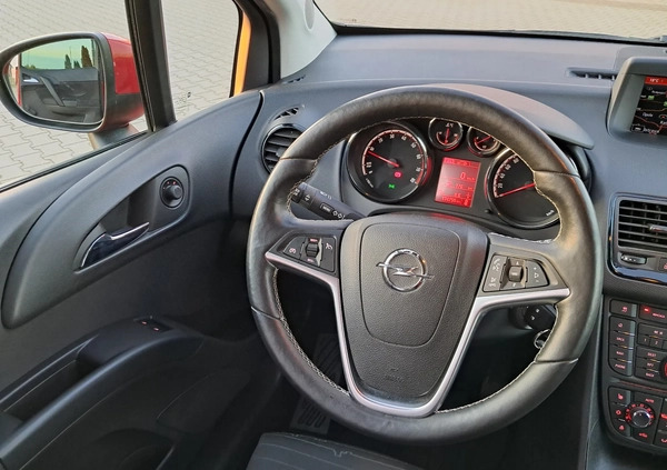 Opel Meriva cena 35900 przebieg: 133000, rok produkcji 2015 z Iłowa małe 379